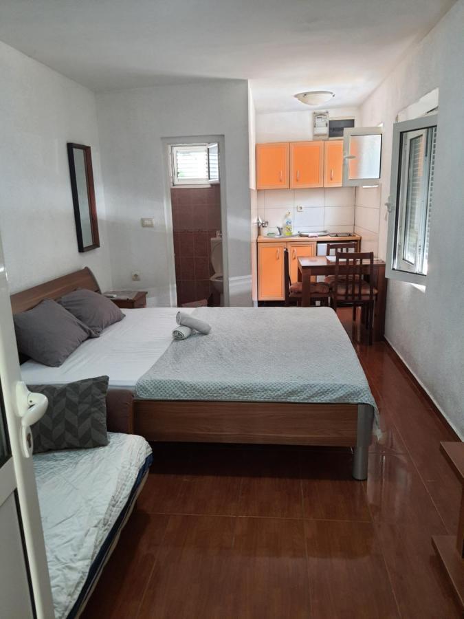 Vojinovic Apartments Budva Buitenkant foto